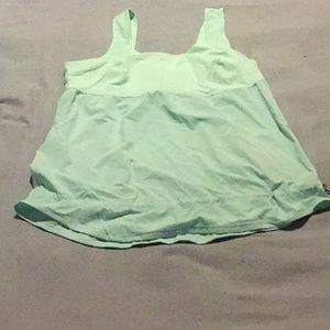 Lululemon tank with built in bra